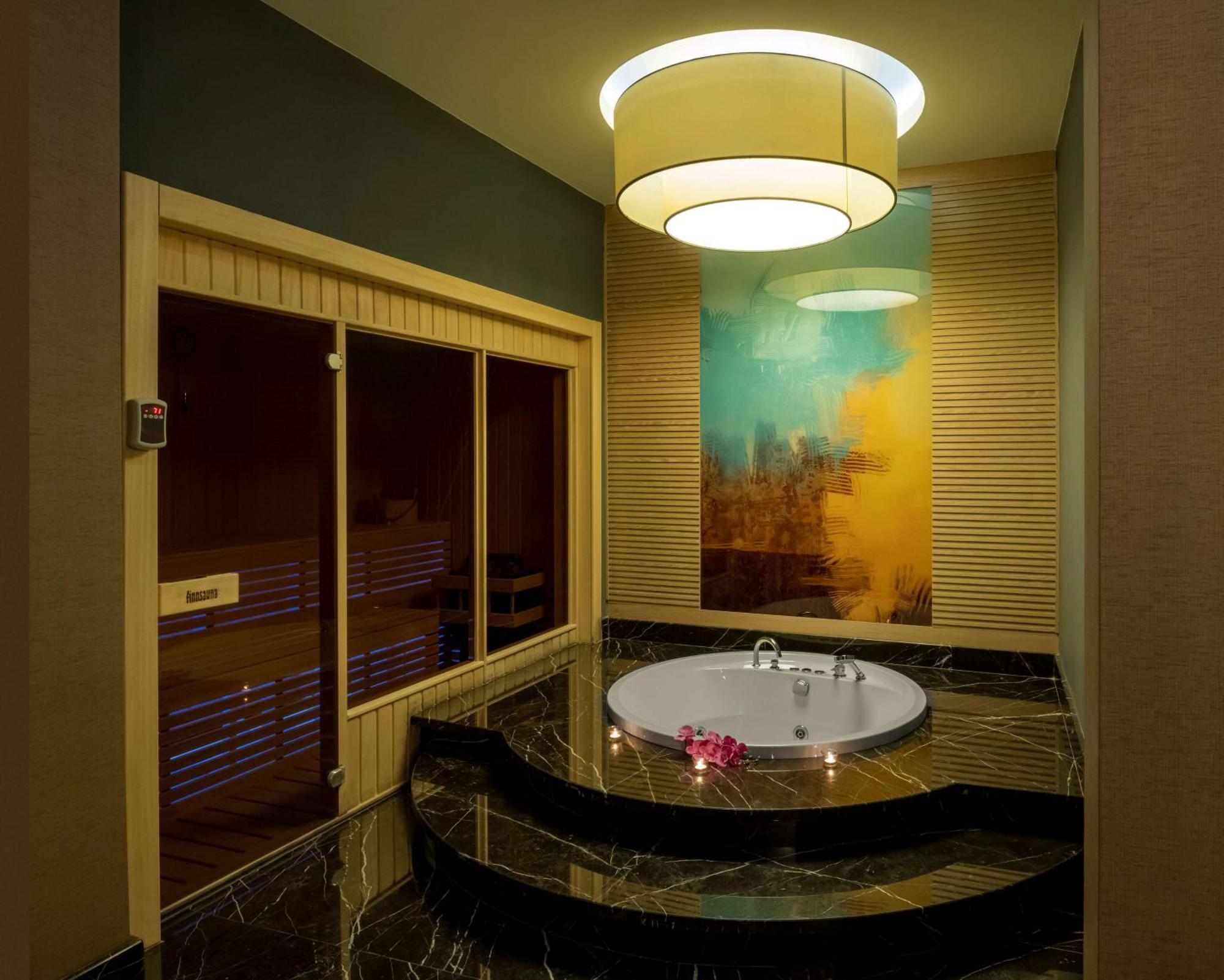 Doubletree By Hilton Manisa 호텔 외부 사진