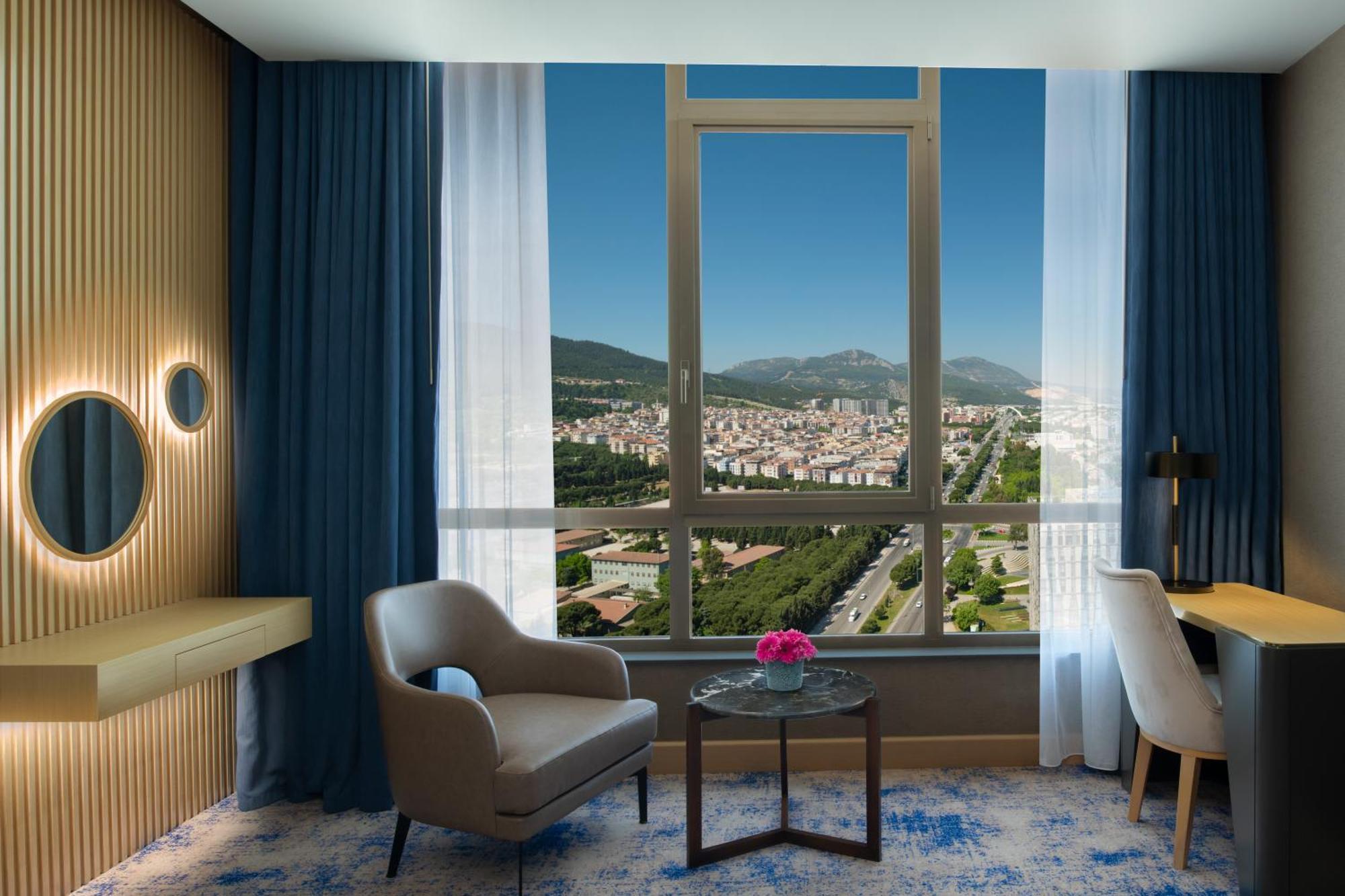 Doubletree By Hilton Manisa 호텔 외부 사진